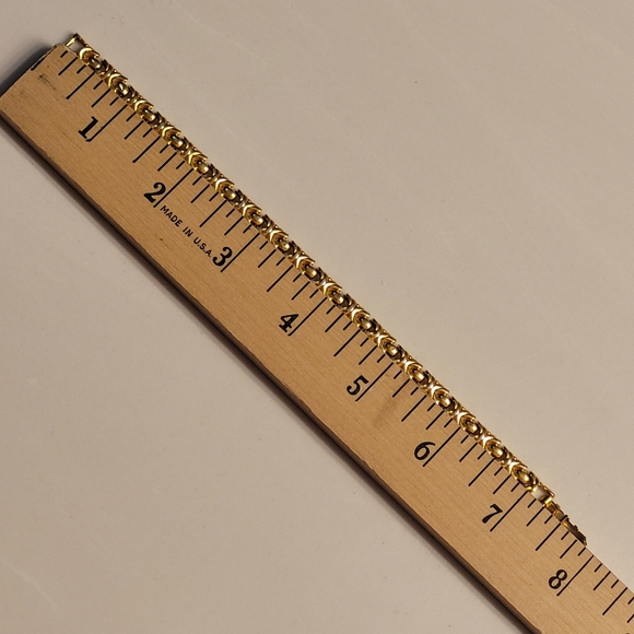 NAPIER Vintage Gold-tone Linked Bracelet w/ Clasp Closure - Picture 9 of 11